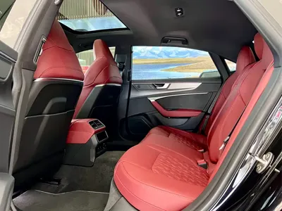 Audi A7L