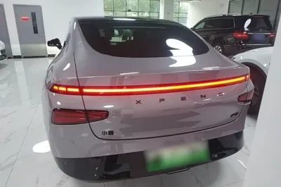 Xpeng P7