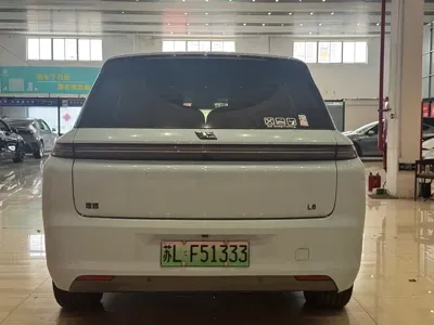 Li Auto Li L8