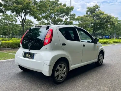 BYD F0