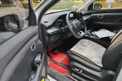 Wuling Asta