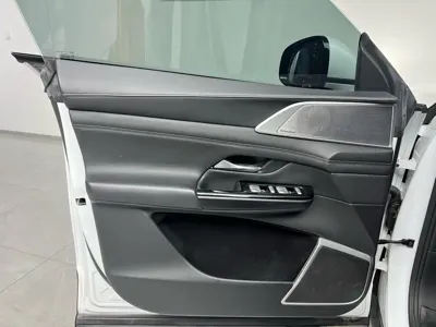 Xpeng G9