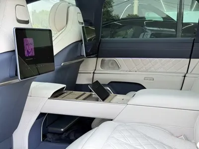 Nio ET9