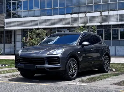Porsche Cayenne Hybrid