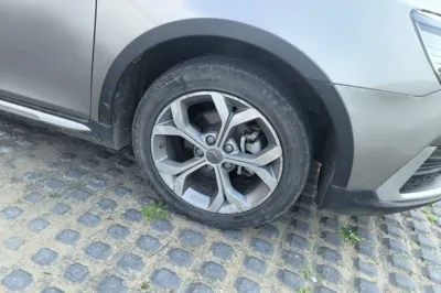 Geely Auto Vision S1