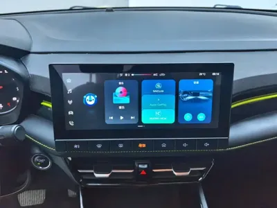 Roewe i5