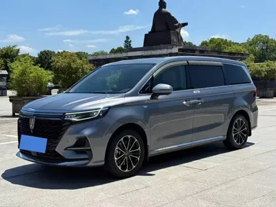 Roewe iMAX8