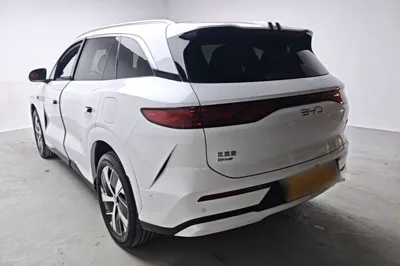 BYD Tang L