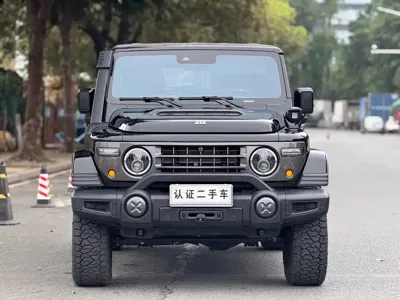 212 212 T01