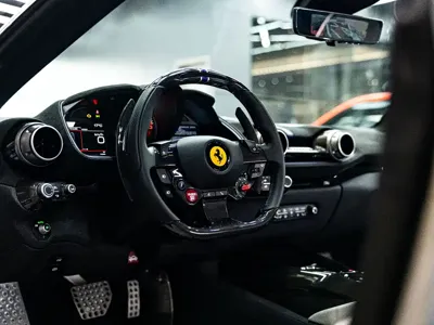Ferrari 812