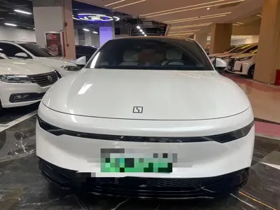 Zeekr 007