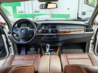 BMW X5 (Import)
