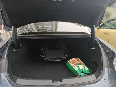Xiaomi SU7
