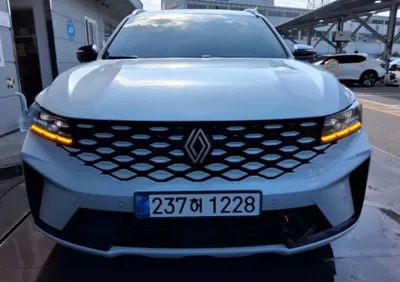 Renault-KoreaSamsung Grand Koleos