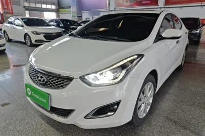 Hyundai Elantra (5th Generation
