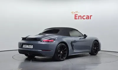 Porsche 718