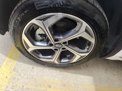 Geely Xingyue L