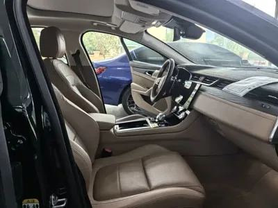 Jaguar XFL