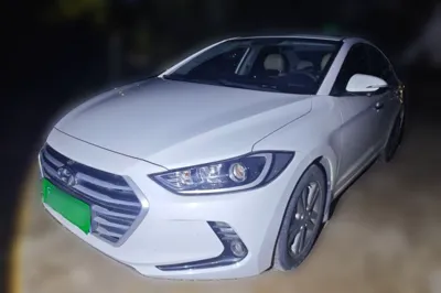 Hyundai Elantra (6th Generation