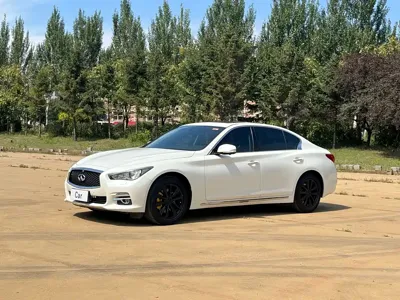 Infiniti Q50L