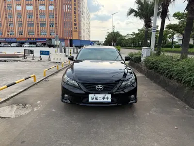 Toyota Reiz