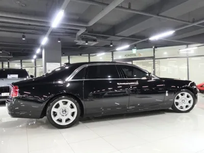 Rolls-Royce Ghost