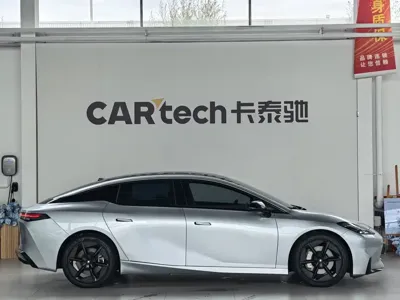 Hyper GT