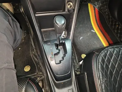 Toyota Yaris L