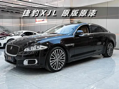 Jaguar XJ