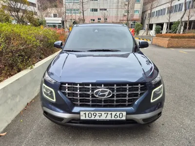 Hyundai Venue