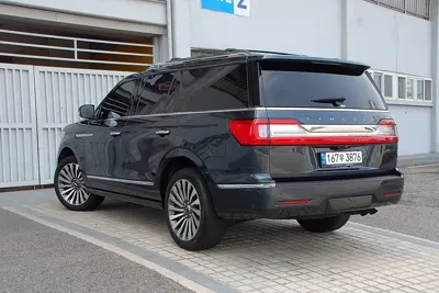 Lincoln Navigator