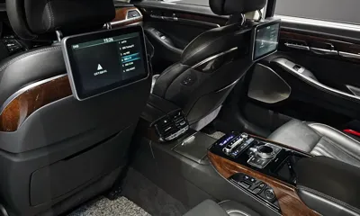 Genesis EQ900