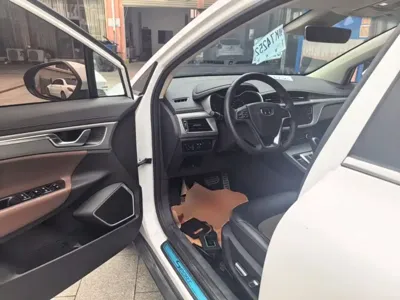 Geely Emgrand GS