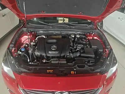 Mazda 3 Axela