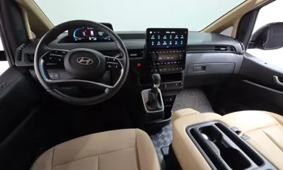 Hyundai Staria