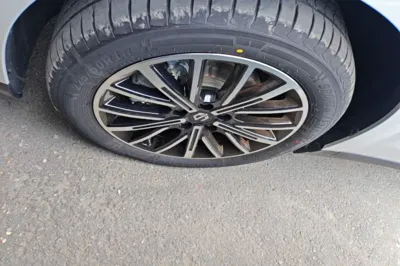 Leapmotor B10