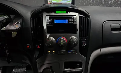 Hyundai Starex