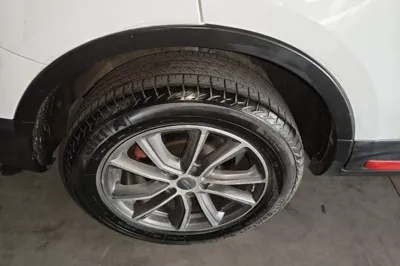 Geely Auto Emgrand X7 Sport
