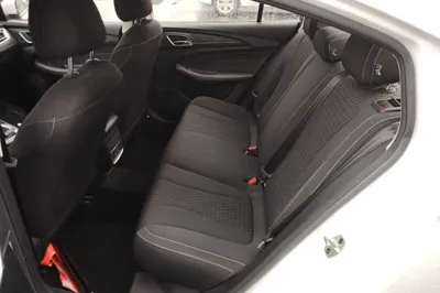 Roewe i5