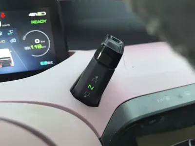 Baojun E200