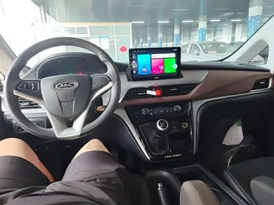 JAC Refine Refine M3