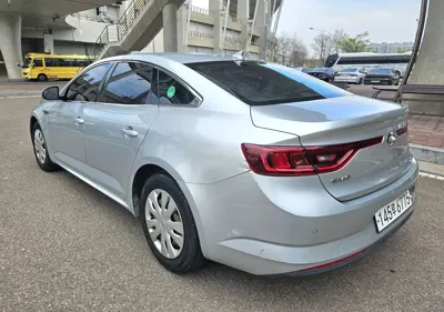 Renault-KoreaSamsung SM6