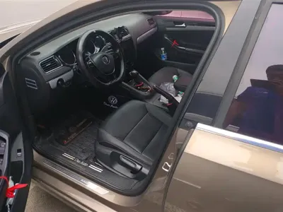 Volkswagen Sagitar