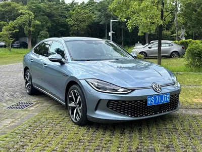 Volkswagen Lamando