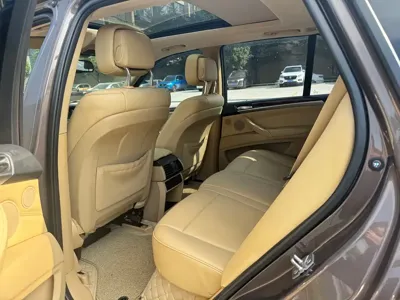 BMW X5 (Import)