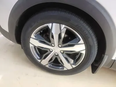 Peugeot 4008