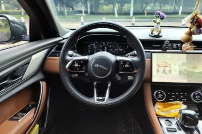 Jaguar XFL
