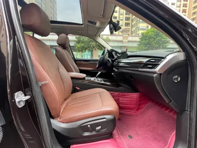 BMW X5 (Import)