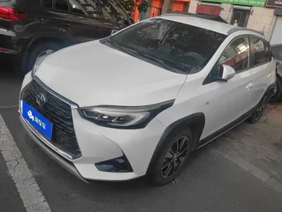 Toyota Yaris L