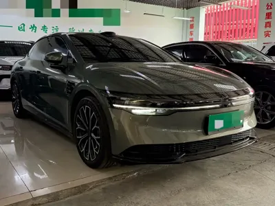 Zeekr 007